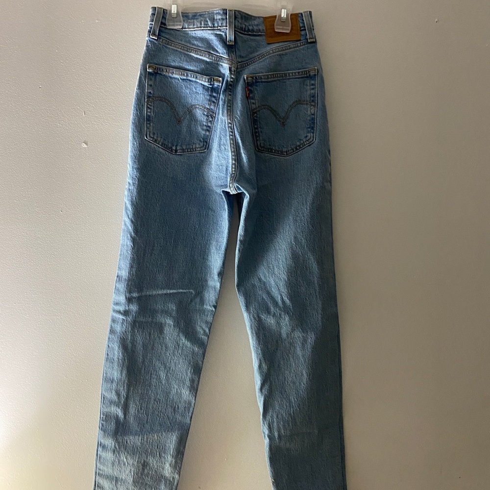 levi jeans - Picture 2 of 5